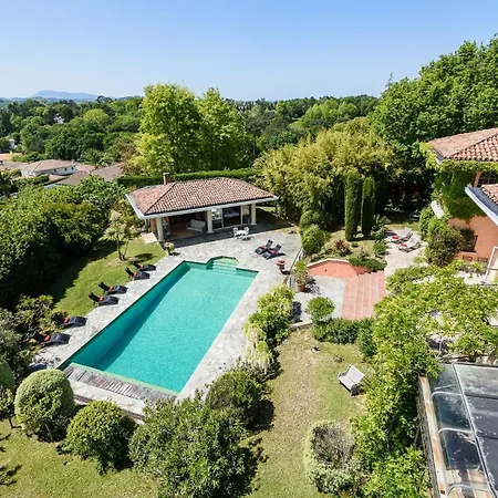 Esmeralda - Somptueuse 15 Personnes Avec Piscine Villa *